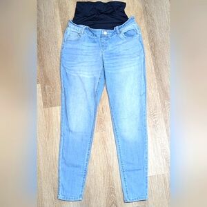 Maternity Skinny Jeans Light Wash